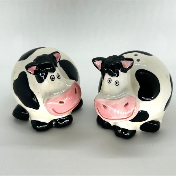 Other - Silly Cow Salt & Pepper Shaker Ceramic Farmhouse Kitchen Decor Cottage Core